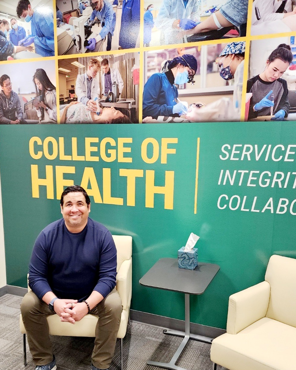 Dr. Eduardo Piqueiras