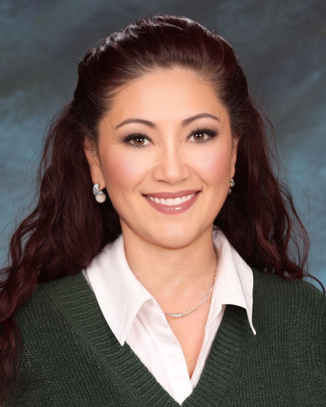 Jennifer Piffarerio smiling 