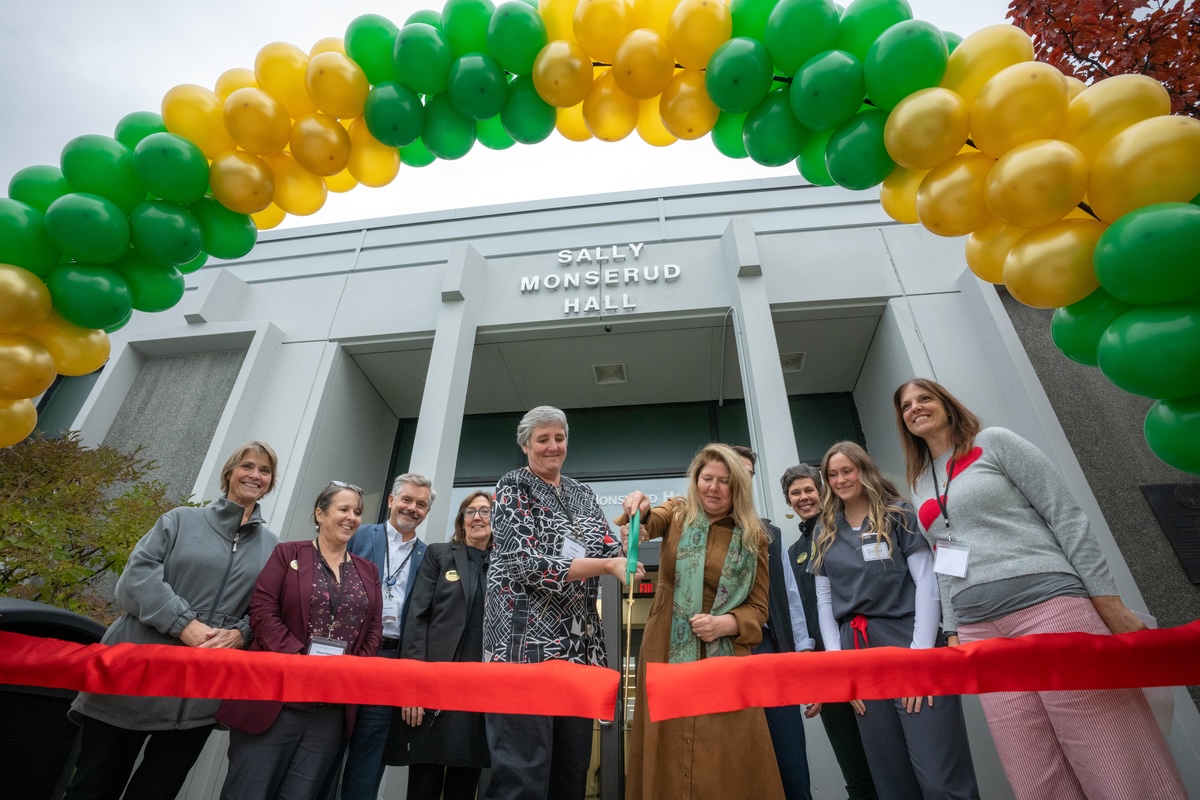 UA President Pat Pitney and Regent Christine Resler cut the ribbon for the newly renovated Sally Monserud Hall during the celebration of UAA's Health Workforce Expansion Project. 