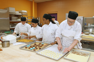 students making pastres