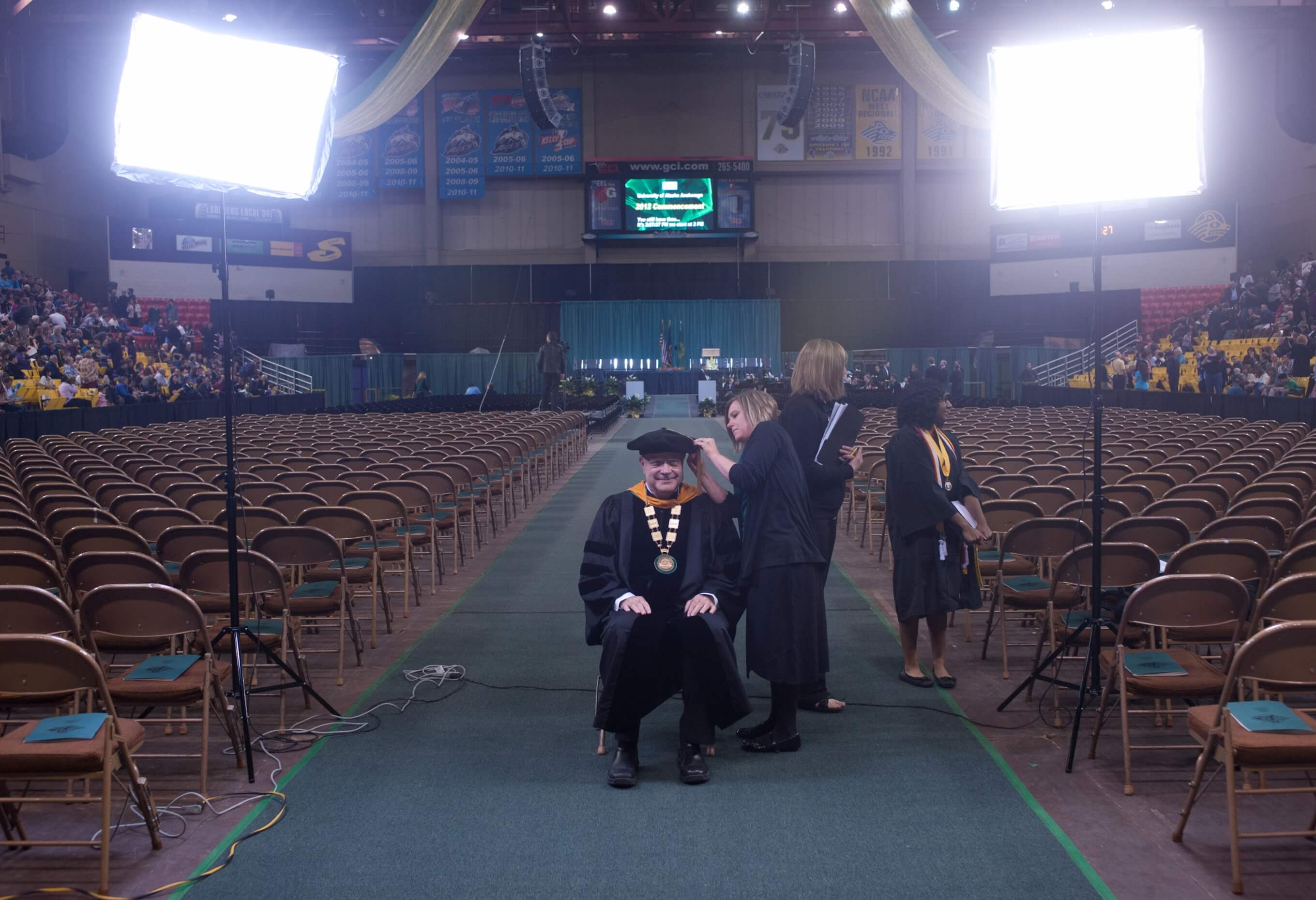 Chancellor Tom Case gets ready before commencement at the Sullivan Arena in 2012. Photo by Michael Dineen/University of Alaska Anchorage