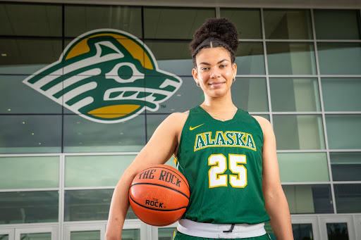 Seawolf studnet-athlete Tennae Voliva