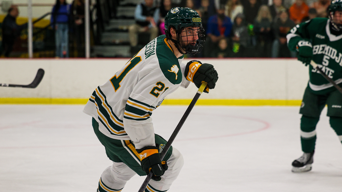 Ben Anderson playing hockey