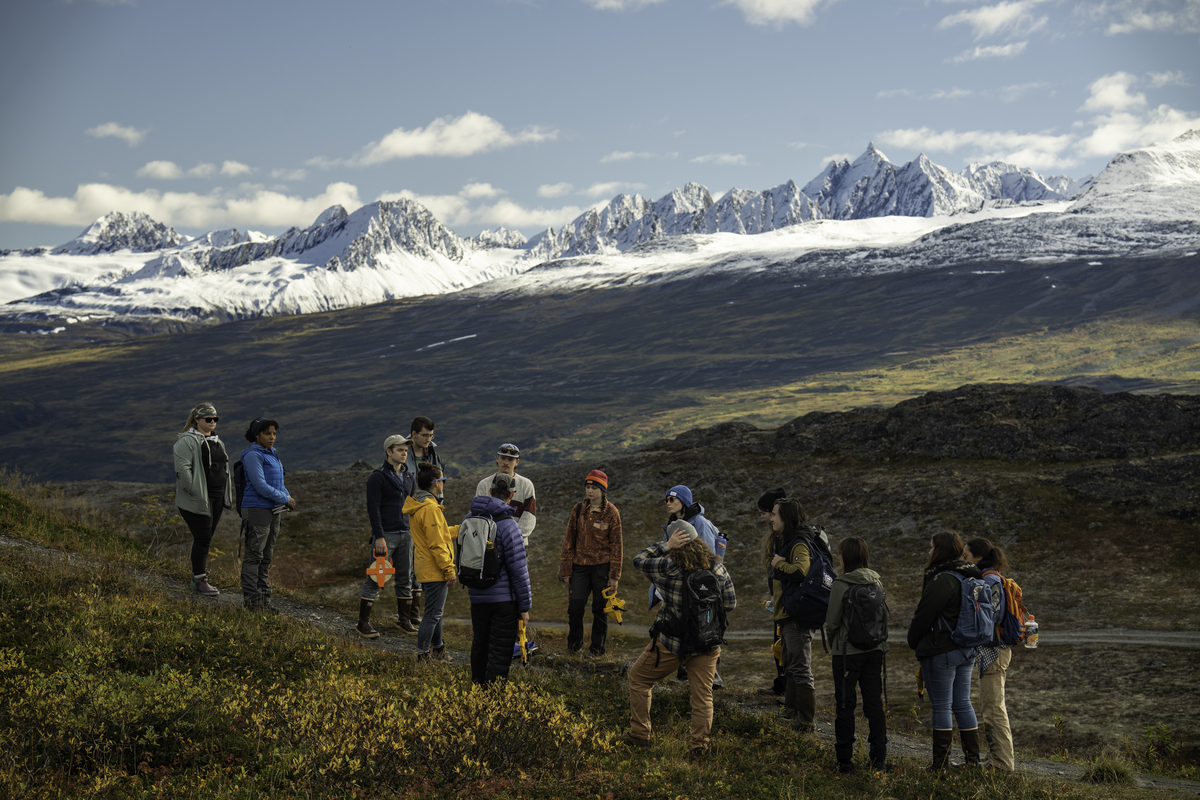 Associate Professor Amanda Glazier and students in Thompson Pass.