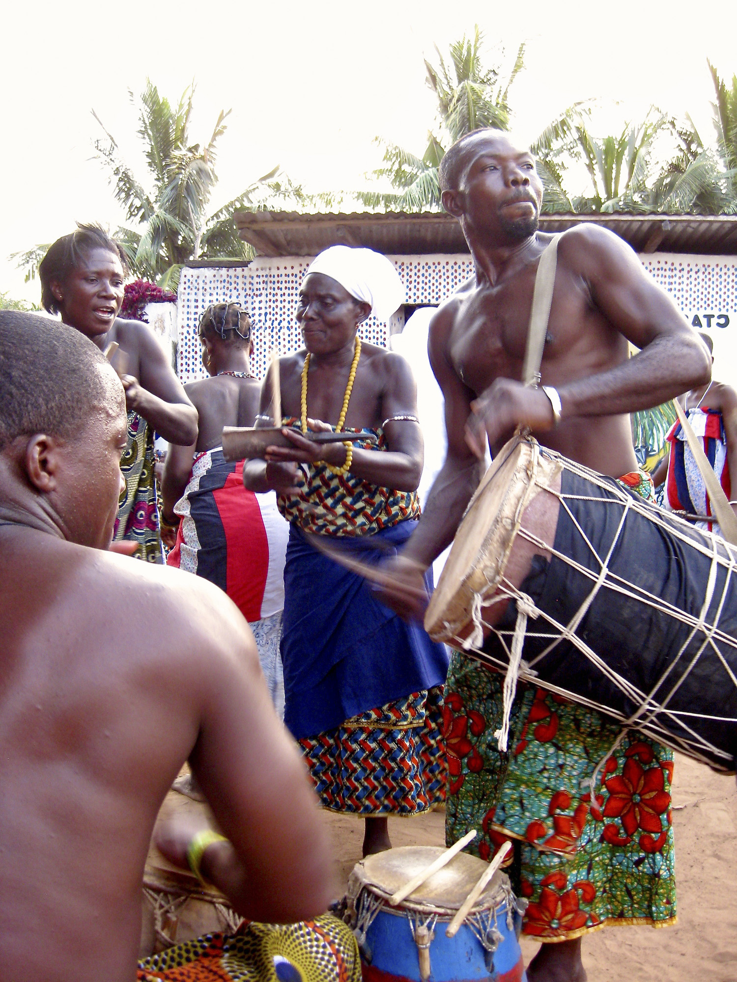 Dzodze musicians